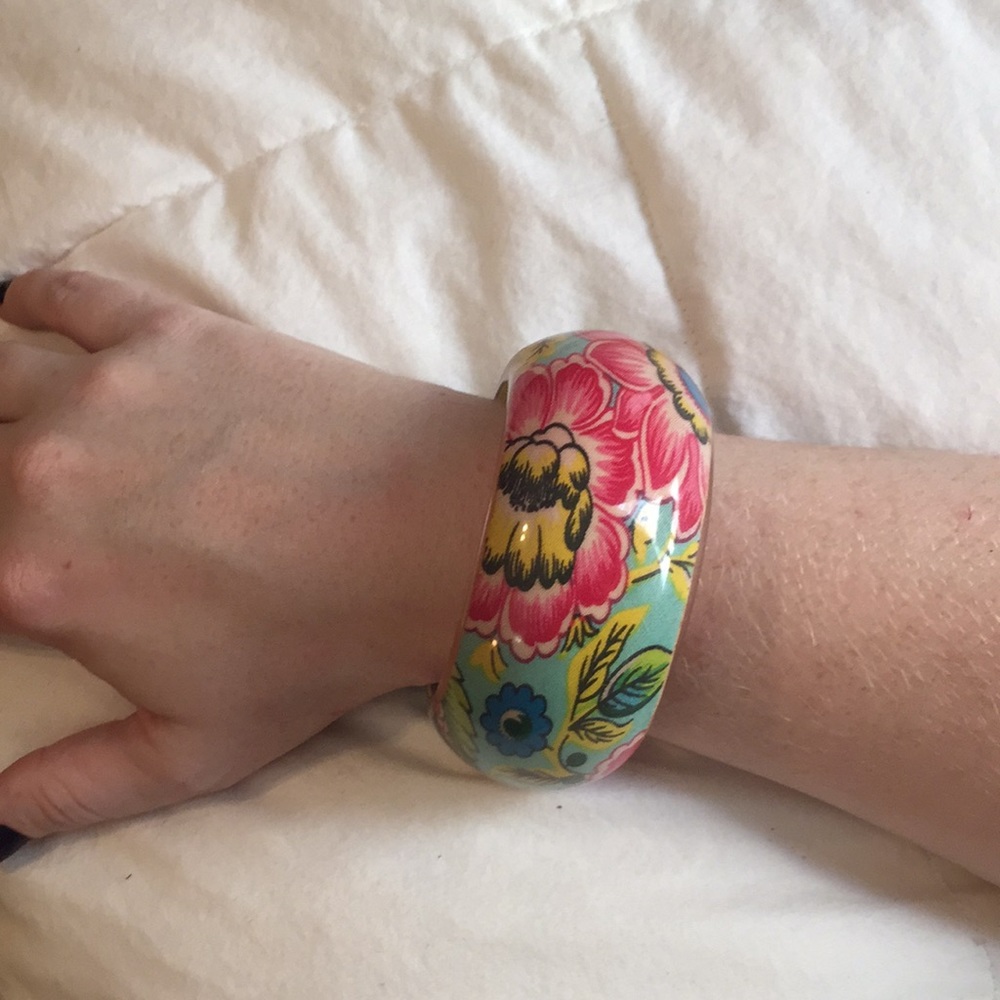 Floral Bangle 💐 - Picture 2 of 6